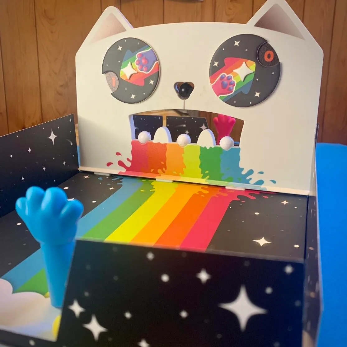 A Game of Cat & Mouth